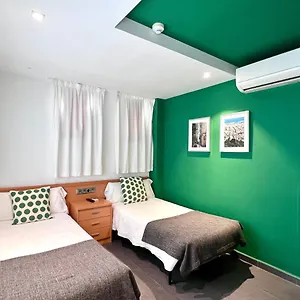 2* Casa de hóspedes Apolo