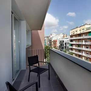 Apartament Fisa Les Corts, Barcelona
